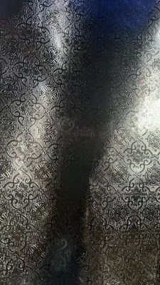 Op maat gemaakte gouden en zilveren folie voor taartbak gemaakt en zwart-wit gemetalliseerde film voor coke board