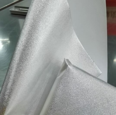 Gepresteerde gekleurde gelamineerde papierrol van aluminiumfolie voor chocoladeverpakkingen