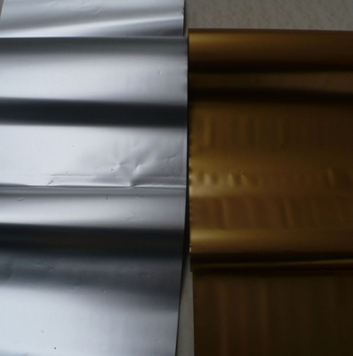 Goud gemetalliseerde film Rode kleur gemetalliseerde thermische lamineerfilm voor huisdieren