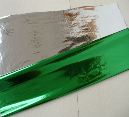 Goud gemetalliseerde film Rode kleur gemetalliseerde thermische lamineerfilm voor huisdieren